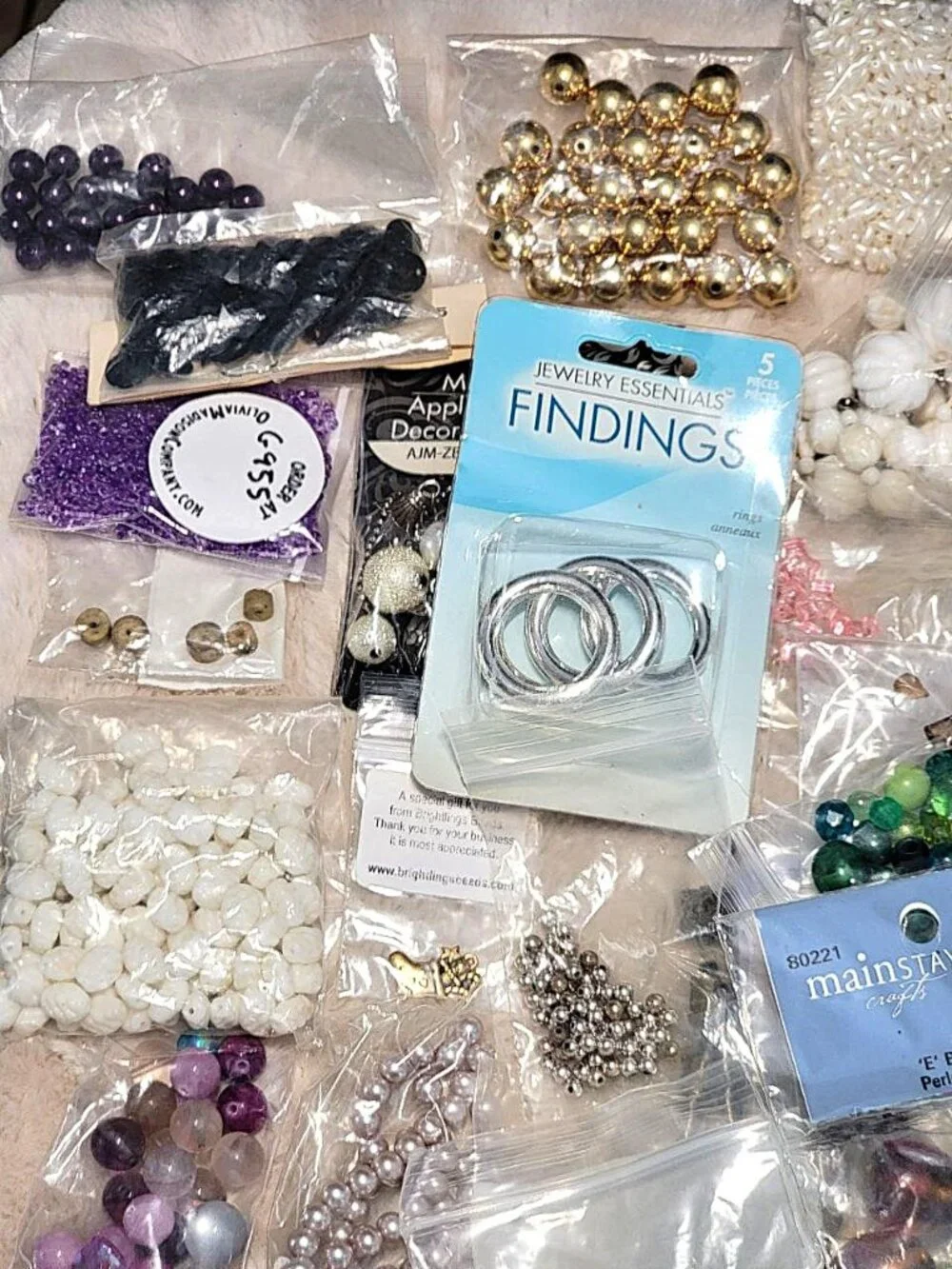 HUGE 4.5lb Destash Lot Jewelry Making Beads Findings Cabachons Various Mats #H